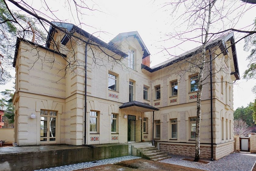 Дом в поселке Красная Поляна II