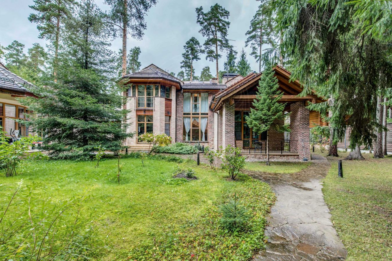Дом с бассейном на Николиной Горе - фото 2