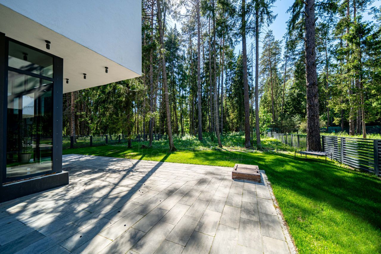 Современный дом в клубном поселке на Николиной Горе - фото 3
