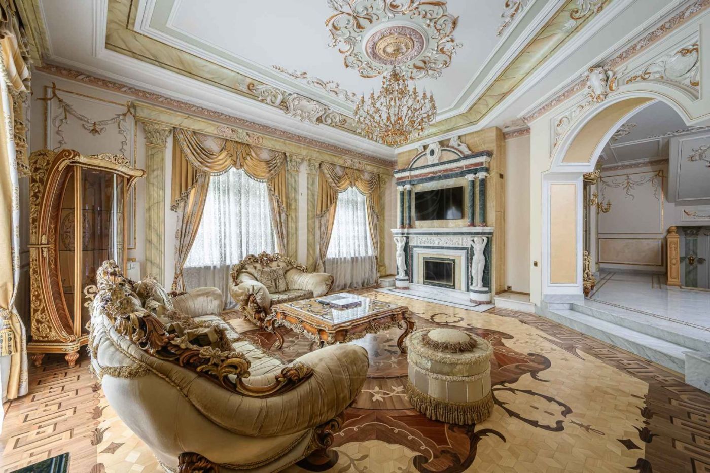 Продажа Дом 1778 м² на участке 28 сот. в Третья Охота - фото 2