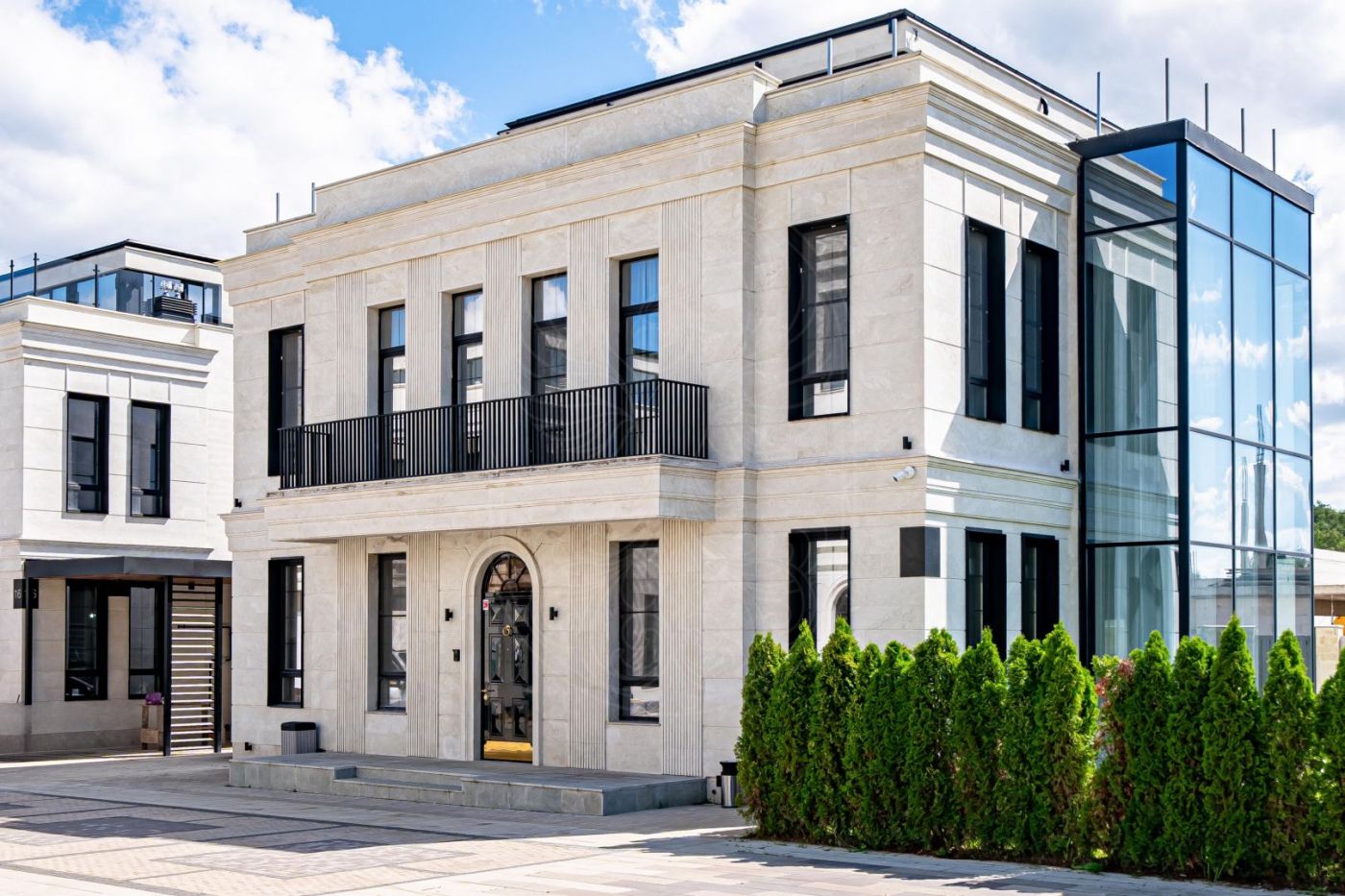 Продажа Дом 422 м² на участке 5 сот. в Lumiere