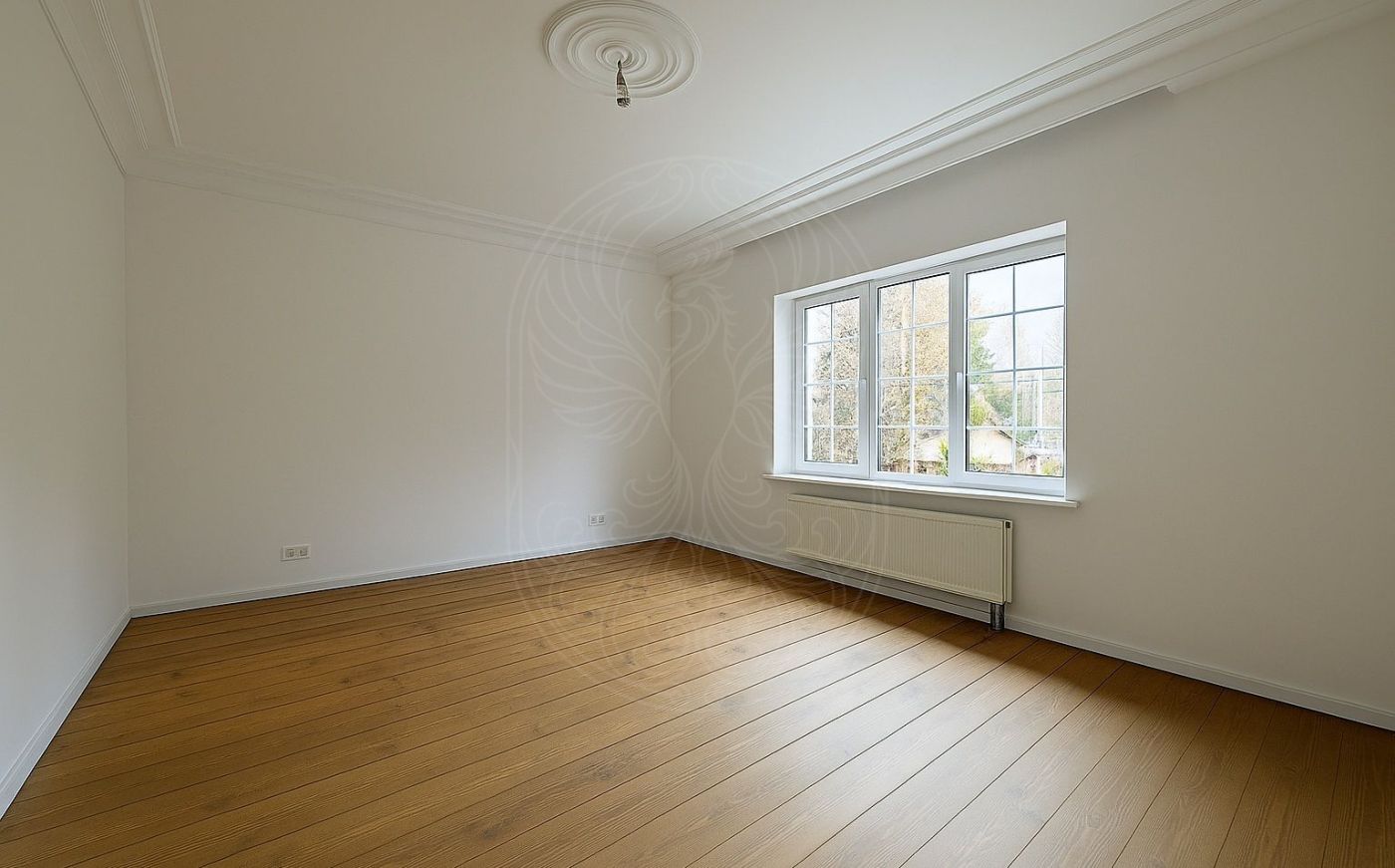 Продажа Дом 428 м² на участке 8 сот. в - фото 4