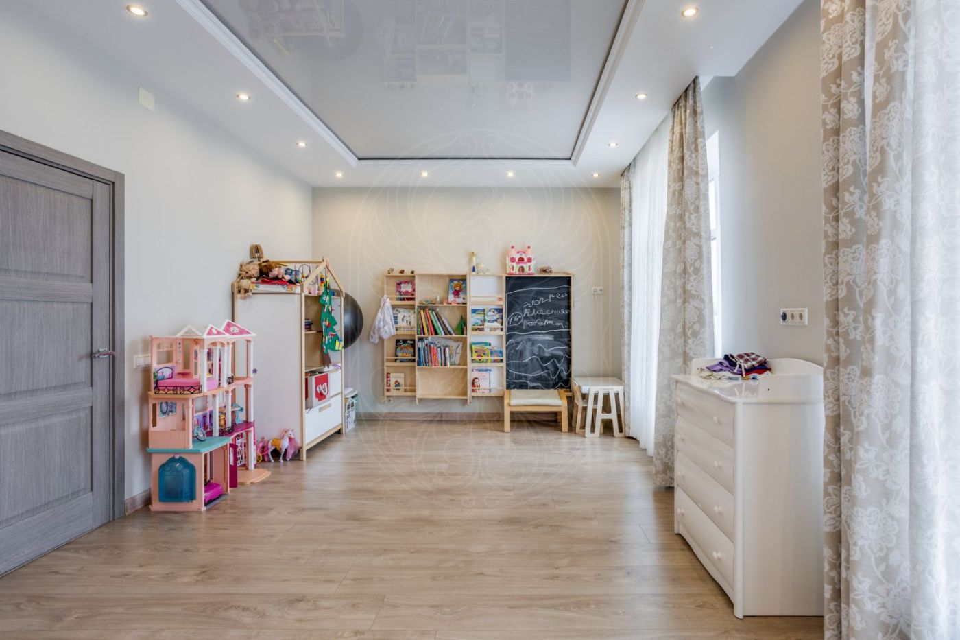 Продажа Дом 286 м² на участке 5.5 сот. в КП Европа-3 - фото 5