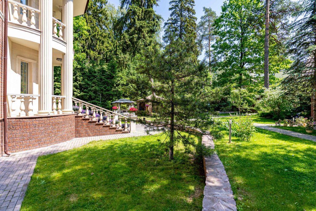 Продажа Дом 750 м² на участке 19 сот. в Жуковка Академическая - фото 2
