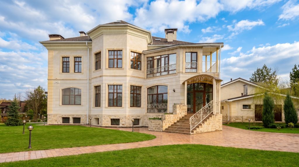 Продажа Дом 850 м² на участке 26 сот. в Княжье Озеро