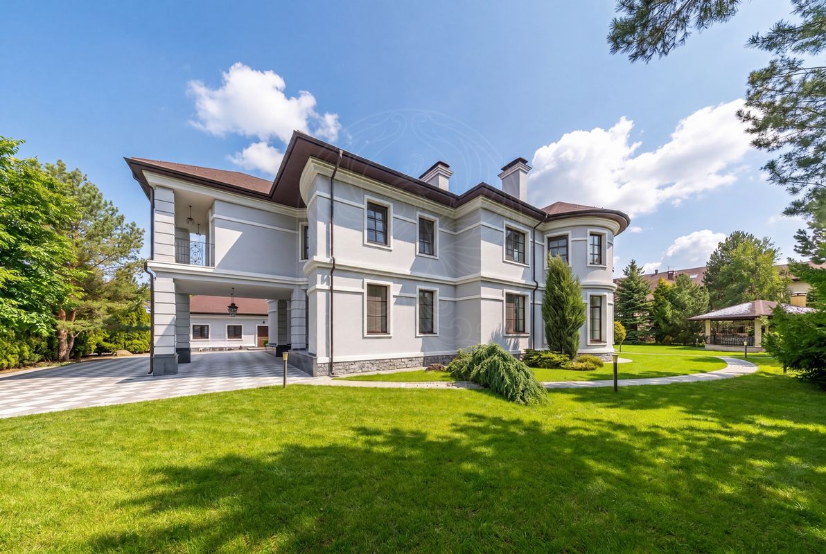 Продажа Дом 589.5 м² на участке 25 сот. в Резиденция Бенилюкс - фото 2