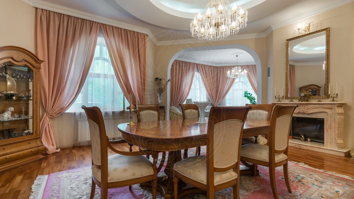 Дом 1100 кв м на красивом лесном участке - фото 2