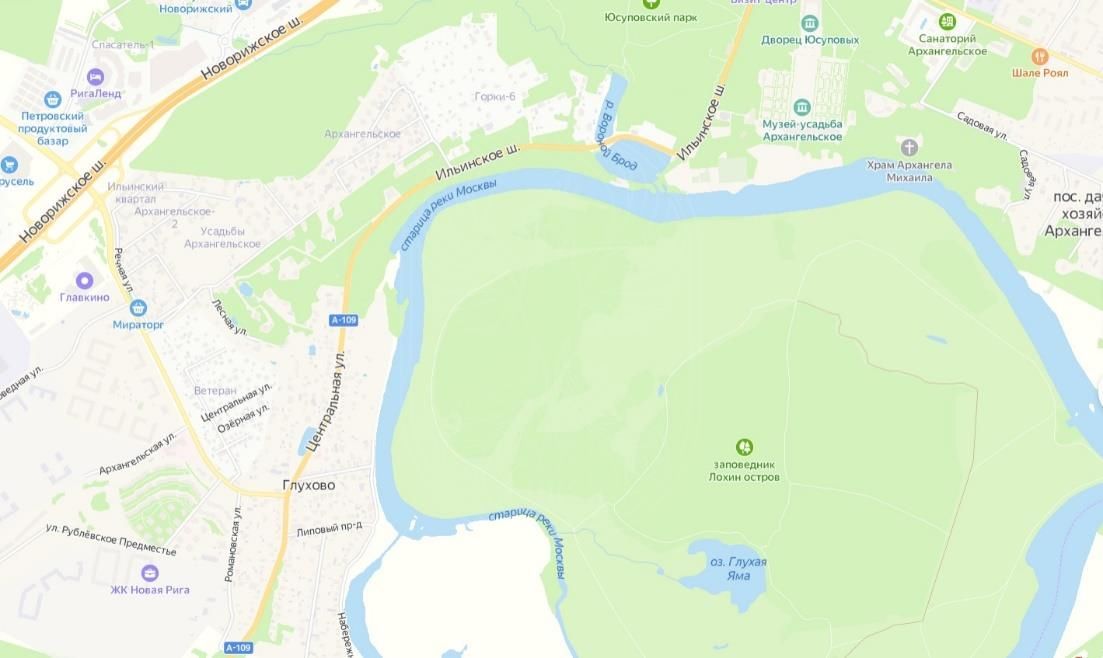 Не указано: Дом на зеленом участке