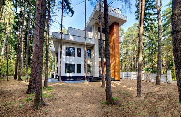 Просторный коттедж в КП Успенские Дачи